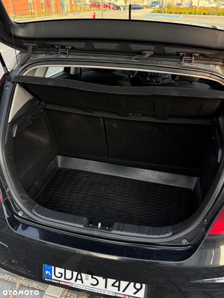 Hyundai i30 1.6 CRDi Comfort - 18