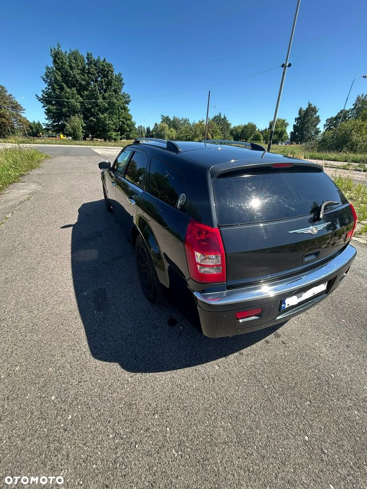 Chrysler 300C 5.7 V8 HEMI Automatik - 8