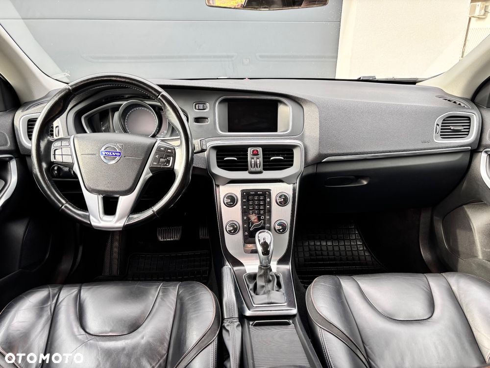 Volvo V40 D2 Ocean Race - 5