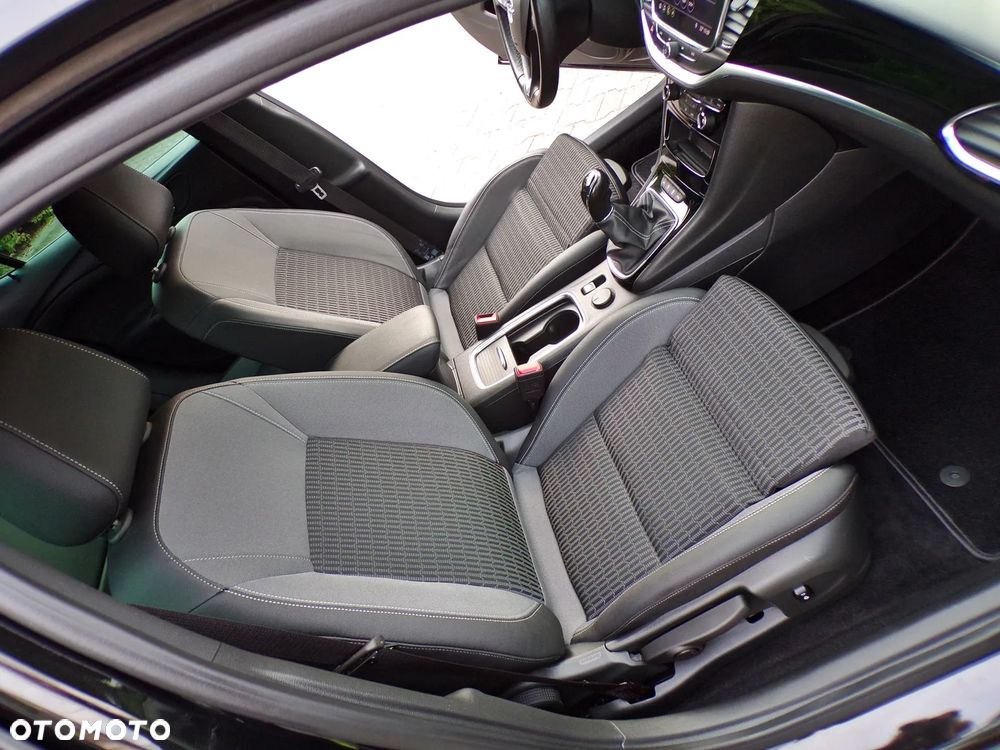 Opel Astra - 30