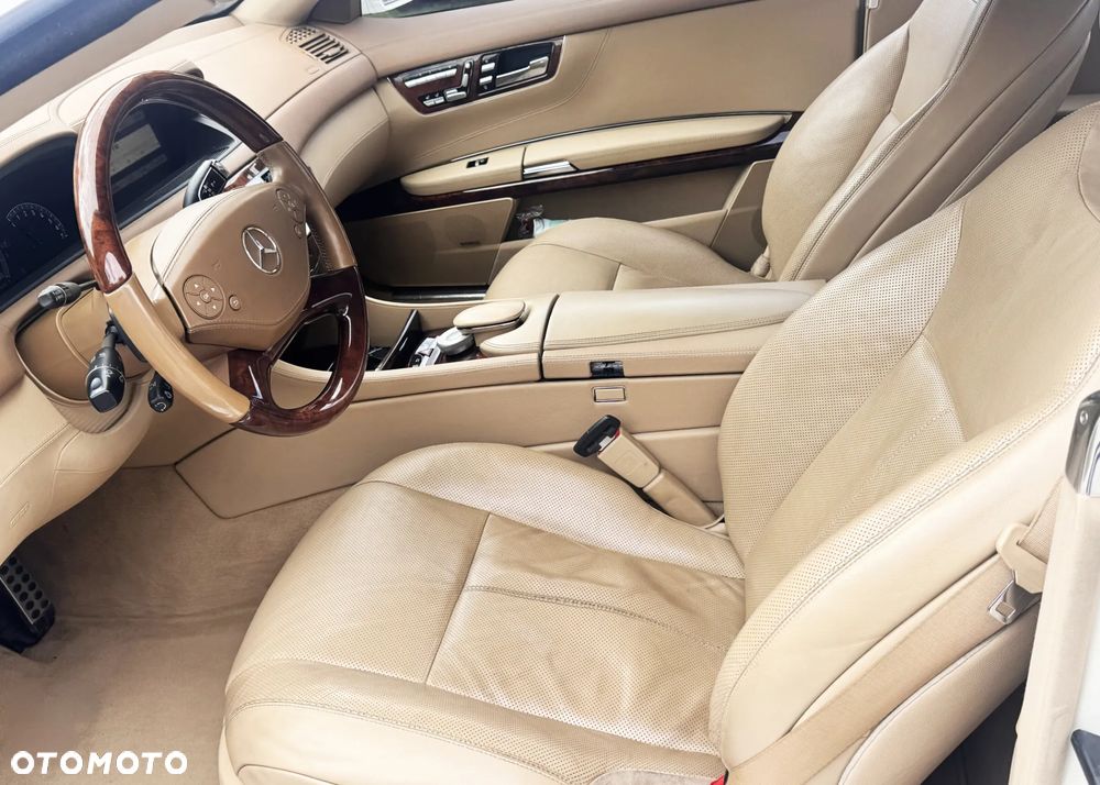 Mercedes-Benz CL 500 4Matic (BlueEFFICIENCY) 7G-TRONIC - 8