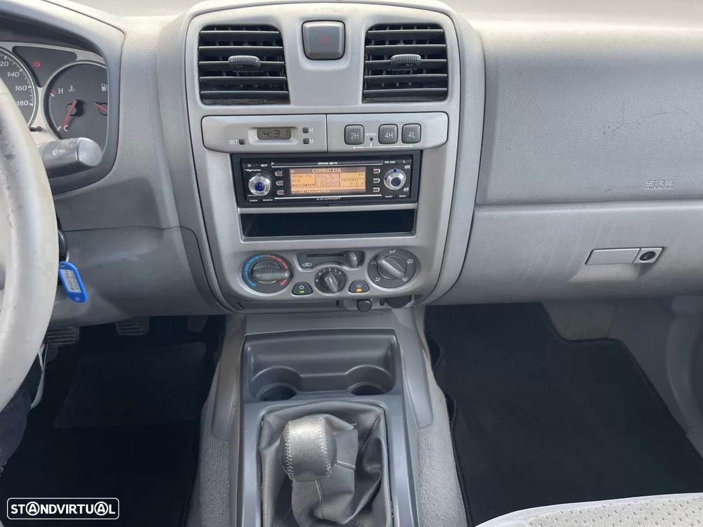Isuzu Rodeo 3.0 DTi CD 4WD LS - 13