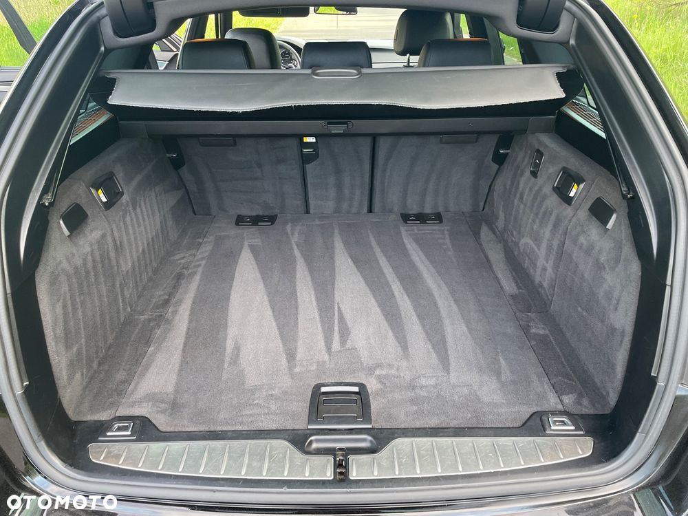 BMW Seria 5 520d M Sport sport - 17