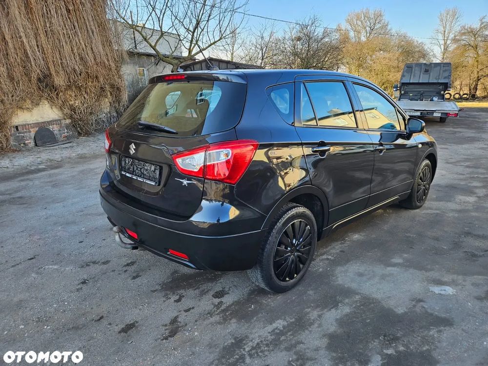 Suzuki SX4 S-Cross - 4