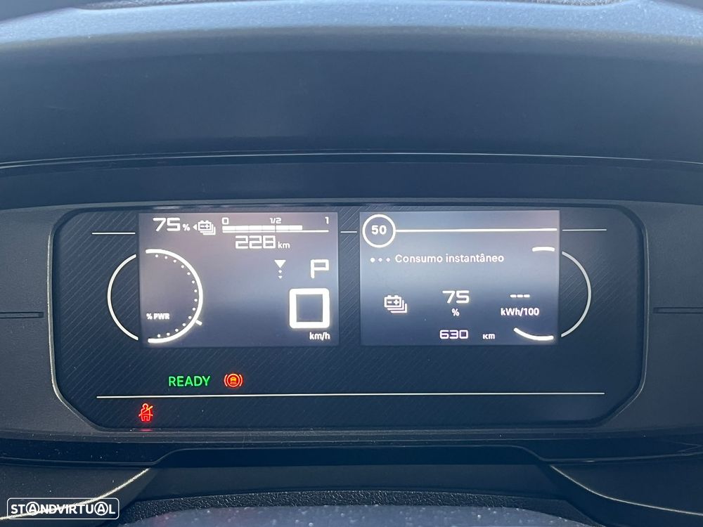 Opel Combo Cargo M Elétrico 50kWh - 8