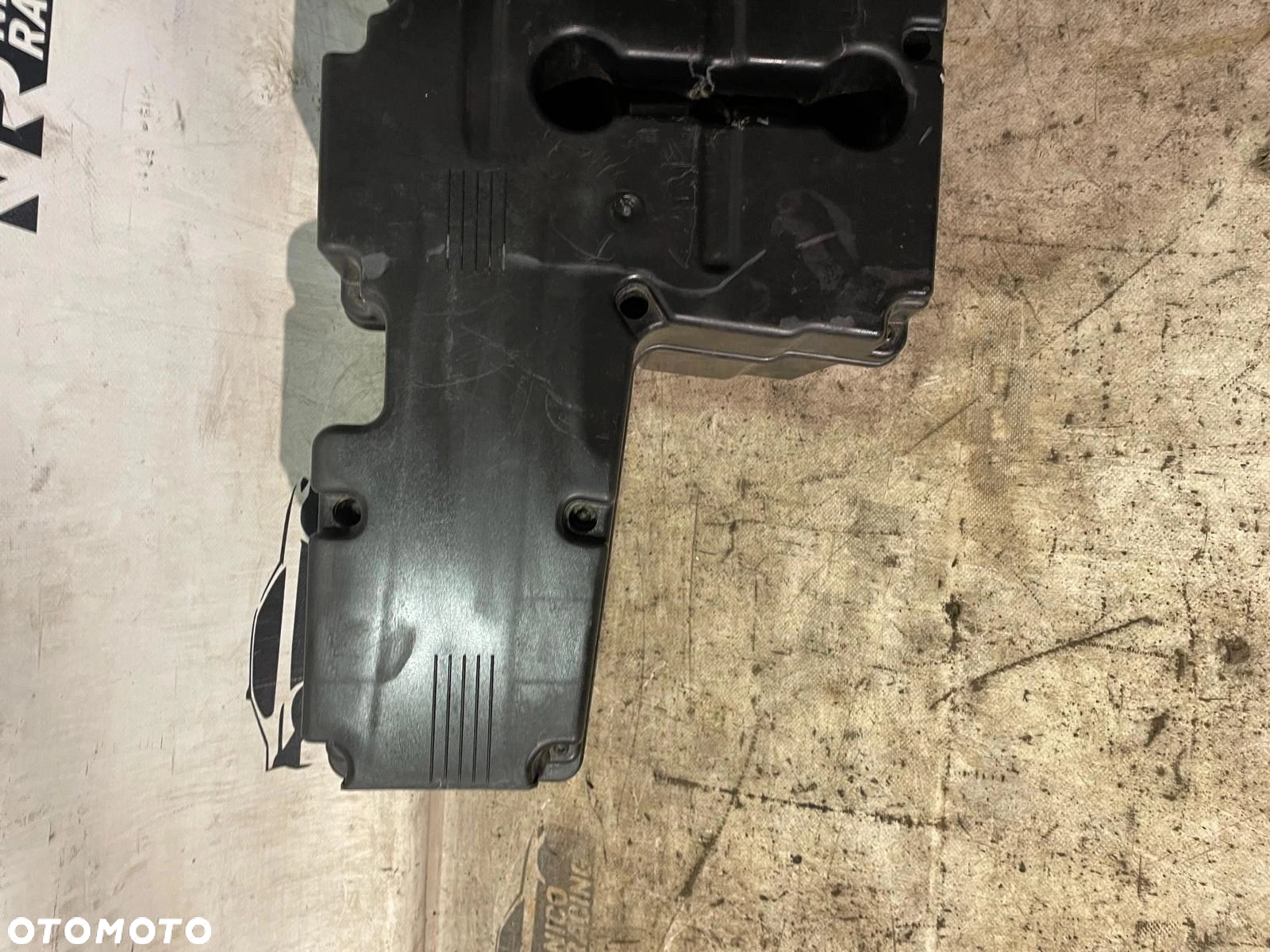 GŁOŚNIK NISKOTONOWY SUBWOOFER AUDI Q7 SQ7 4M0035621G - 2