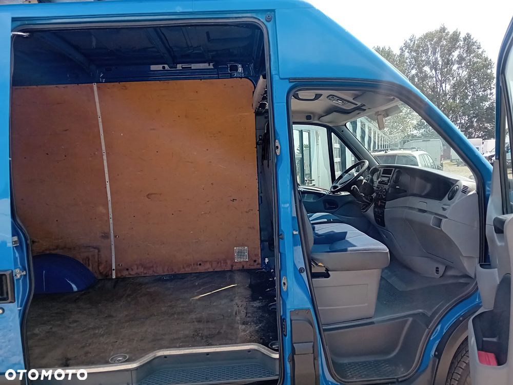 Iveco Daily - 16