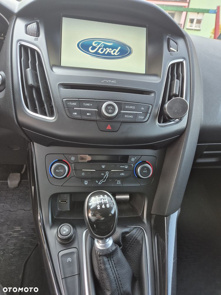 Ford Focus - 7