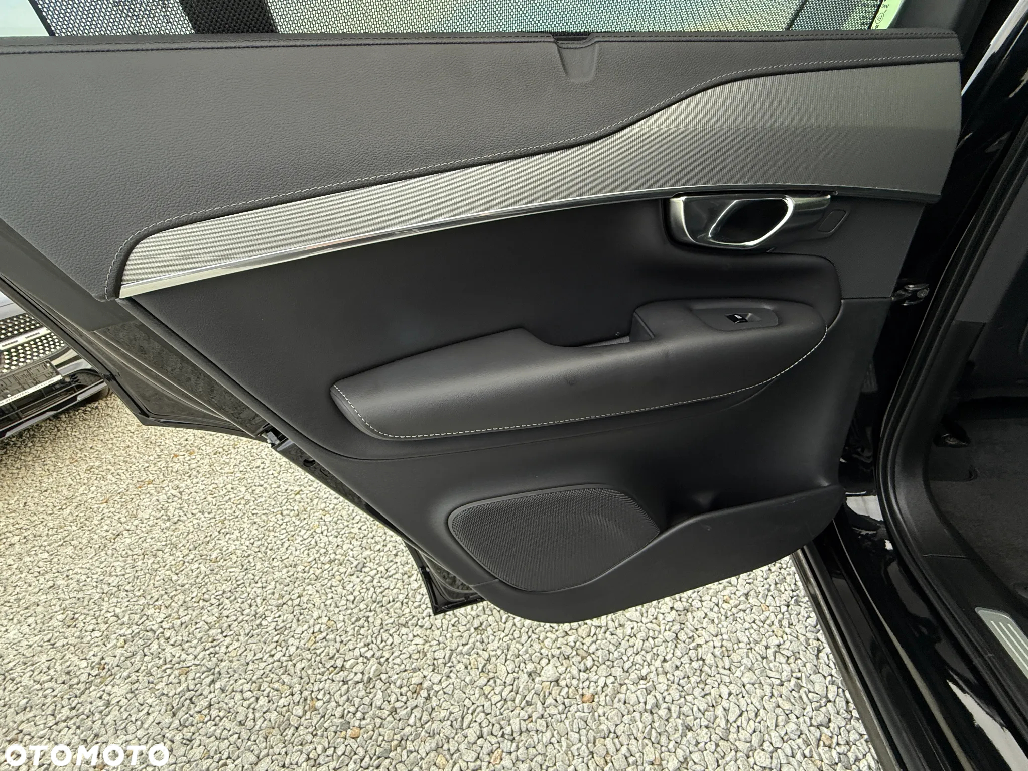 Volvo XC 90 T8 AWD Recharge Geartronic RDesign Edition - 30