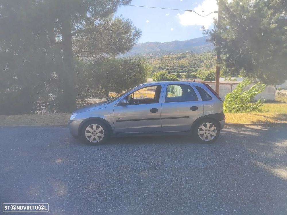 Opel Corsa 1.2 16V N-Joy - 1