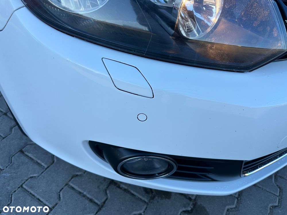 Peugeot 308 120 VTi Millesim 200 - 12