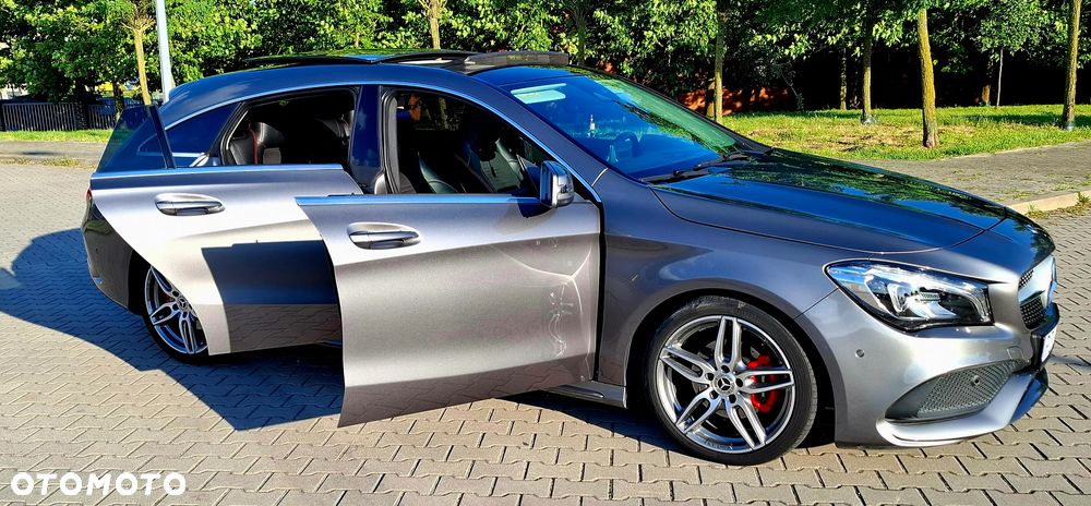 Mercedes-Benz CLA 200 AMG Line - 11