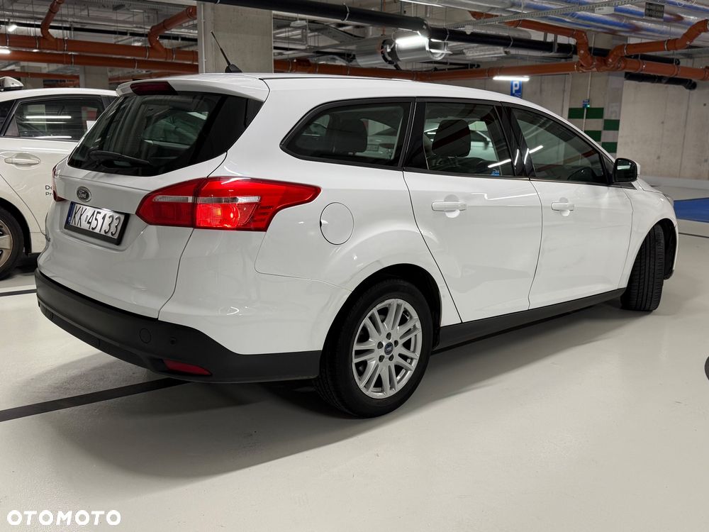 Ford Focus 1.5 TDCi SYNC Edition - 3