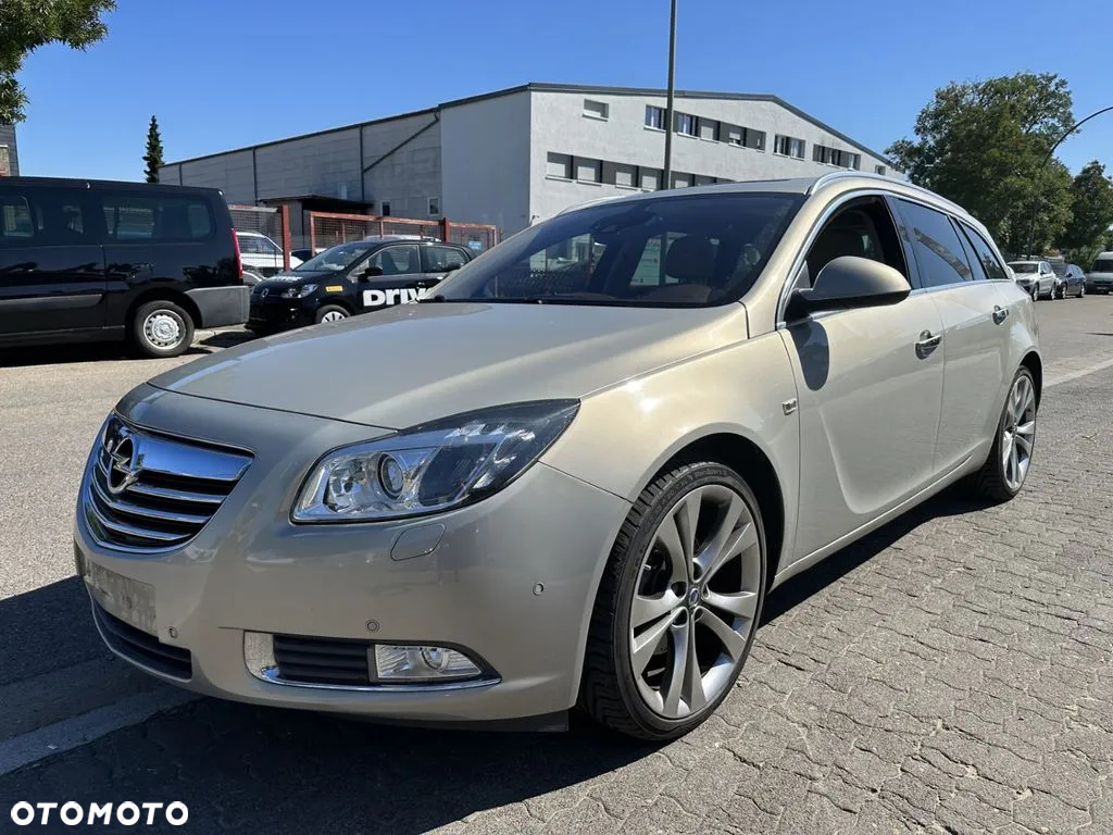 Opel Insignia 2.0 ECOTEC DI Turbo 4x4 Sports Tourer Edition - 4