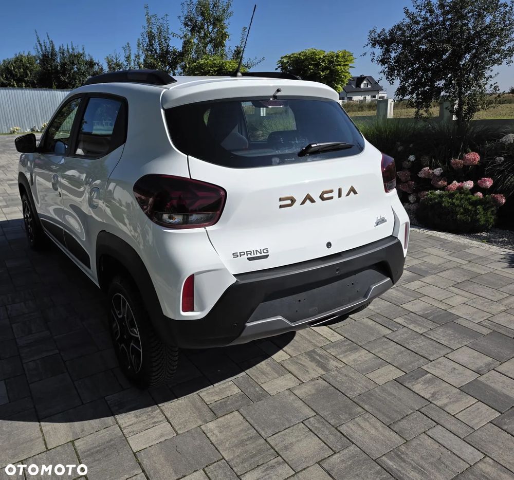 Dacia Spring Electric 45 Essential - 9