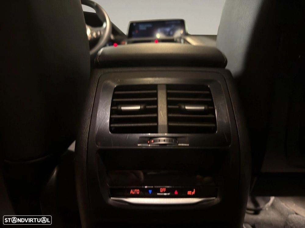 BMW X4 20 d xDrive Auto - 12