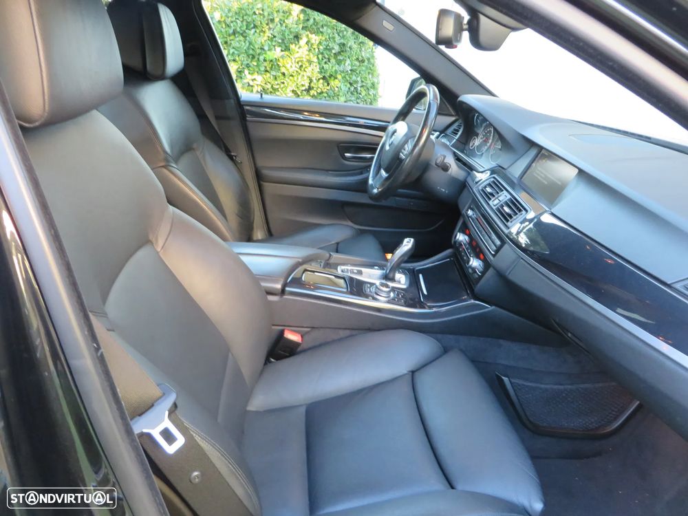 BMW 525 d Auto - 17