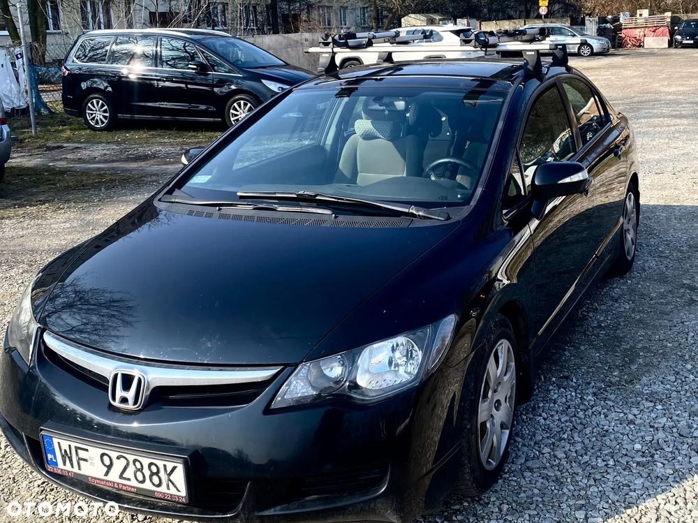 Honda Civic 1.8 Comfort - 2