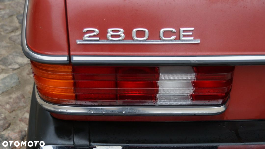 Mercedes-Benz W123 - 20