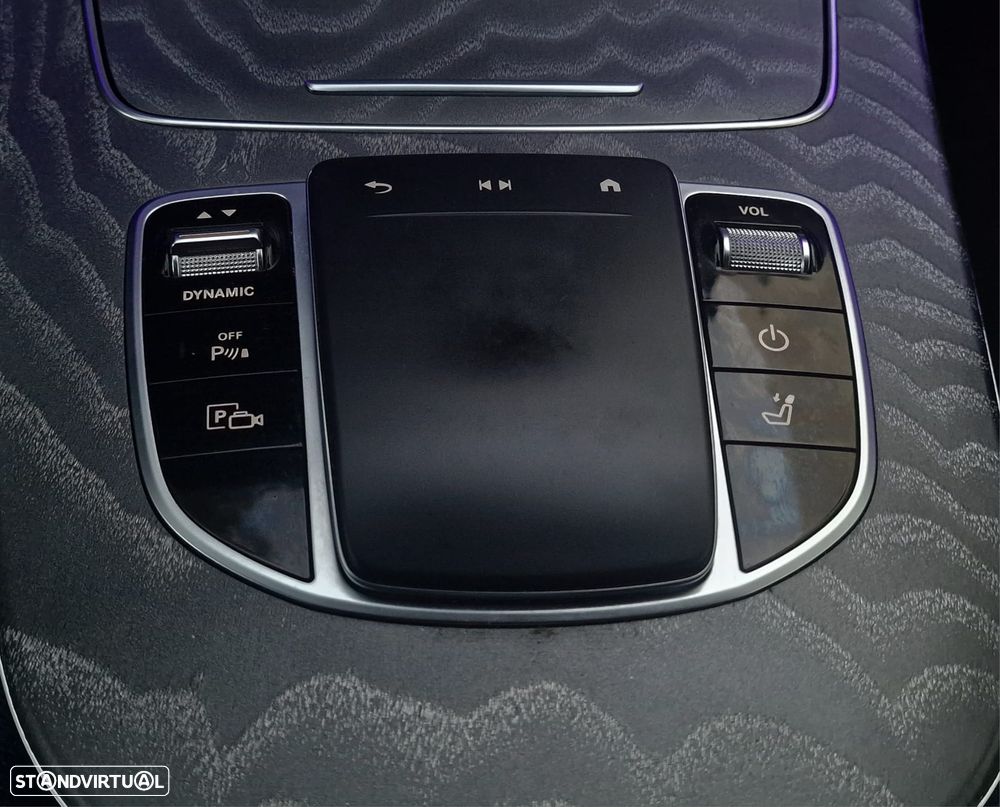 Mercedes-Benz E 300 de 9G-TRONIC Night Edition - 27