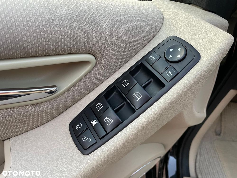Mercedes-Benz Klasa B 180 CDI DPF Special Edition - 7