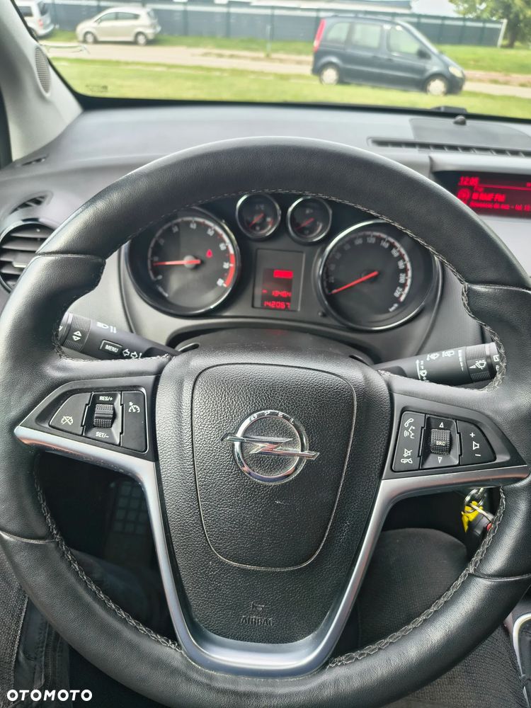 Opel Meriva 1.4 T Edition 150 S&S - 15