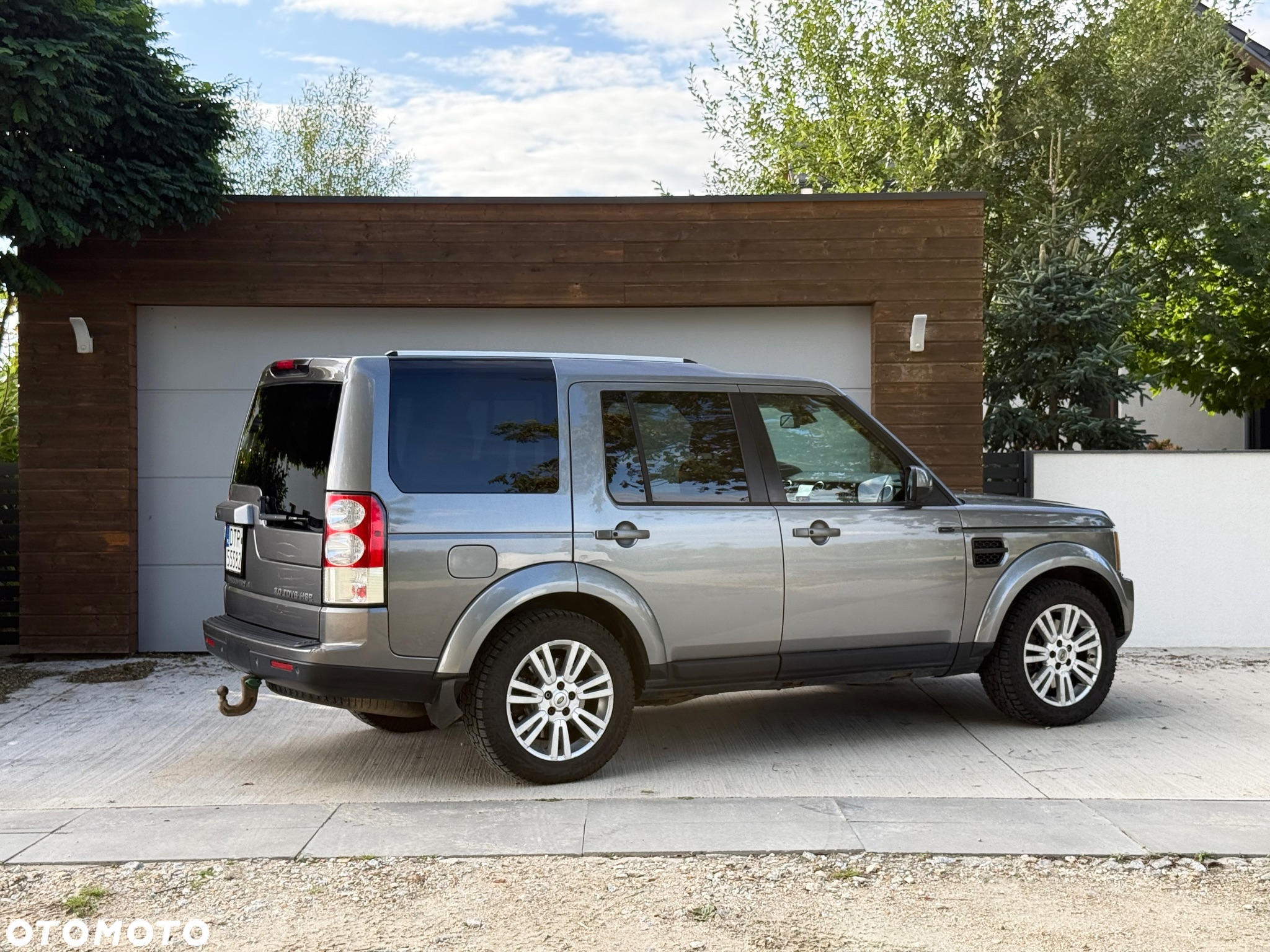 Land Rover Discovery IV 3.0D V6 HSE - 5