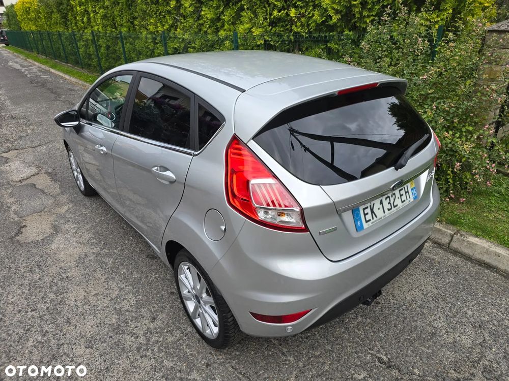 Ford Fiesta 1.0 EcoBoost Titanium - 9