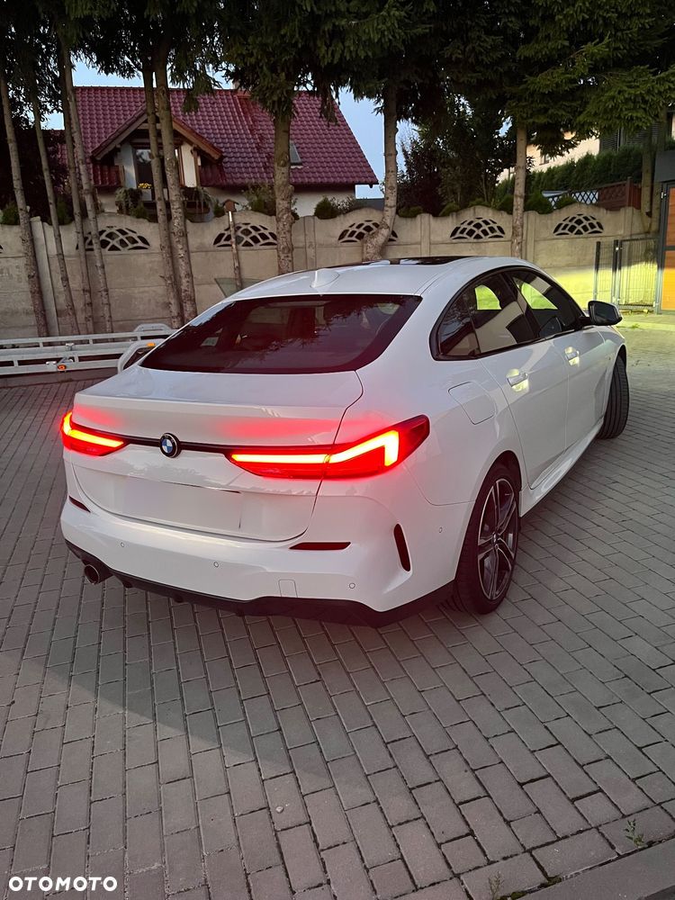 BMW Seria 2 218i M Sport - 11