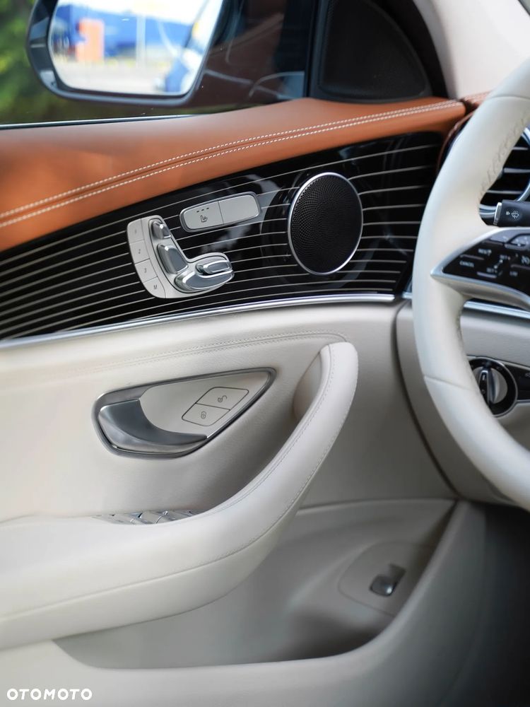 Mercedes-Benz Klasa E 400 d 4-Matic AMG/Avantgarde - 24