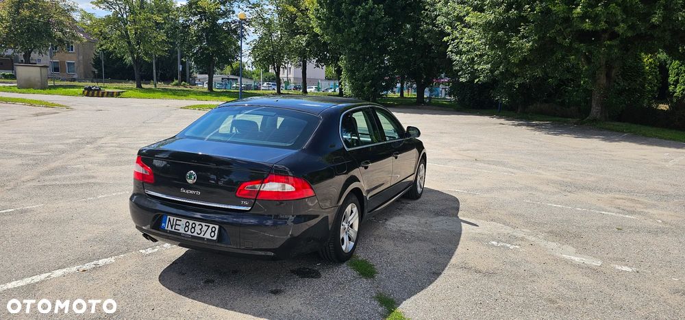 Skoda Superb 1.8 TSI Ambition - 4