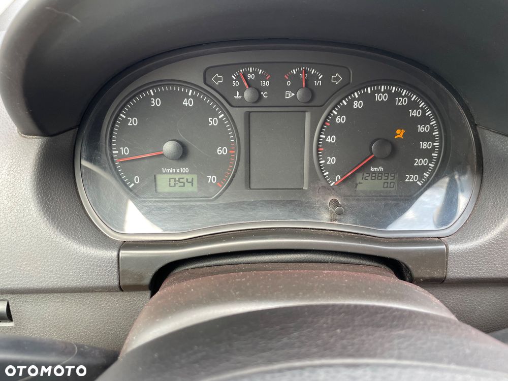 Volkswagen Polo 1.4 16V Comfortline - 6