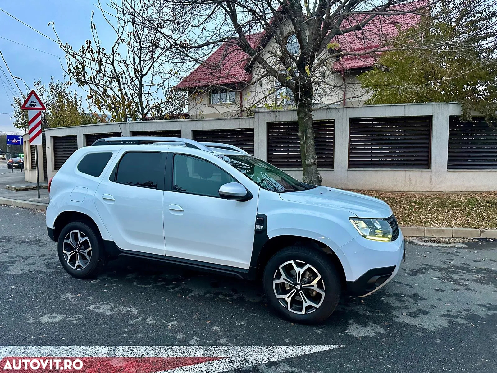 Dacia Duster 1.5 Blue dCi 4WD Prestige jante 17" - 3