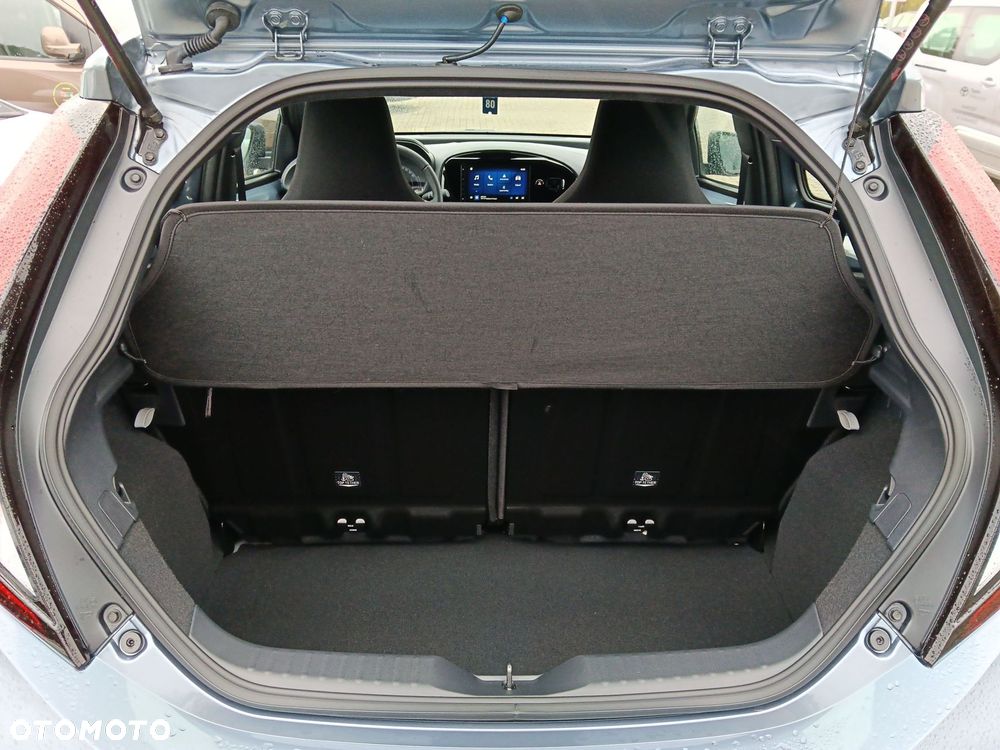 Toyota Aygo X - 16