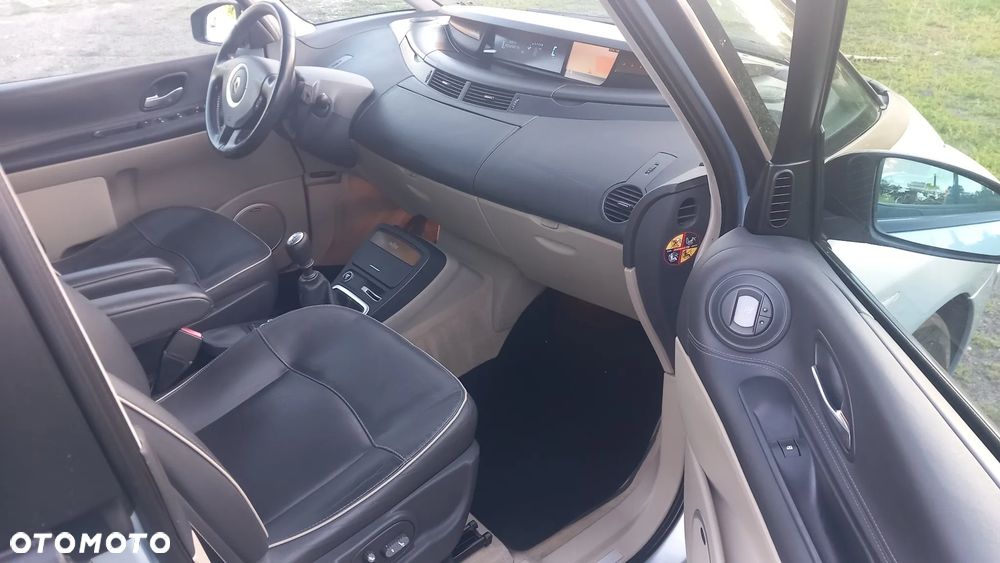 Renault Espace 2.0 Initiale - 14