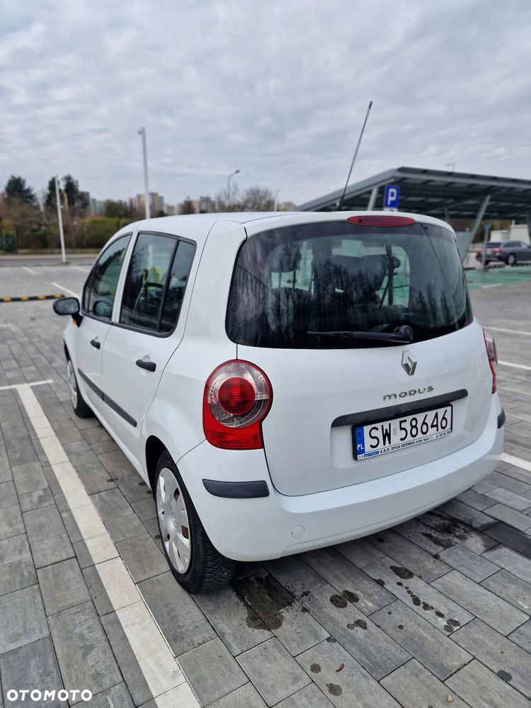 Renault Modus - 2