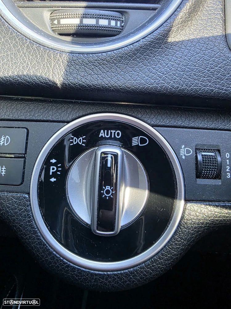 Mercedes-Benz C 220 Station CDI DPF Auto BlueEFFICIENCY SPORT EDITION - 18