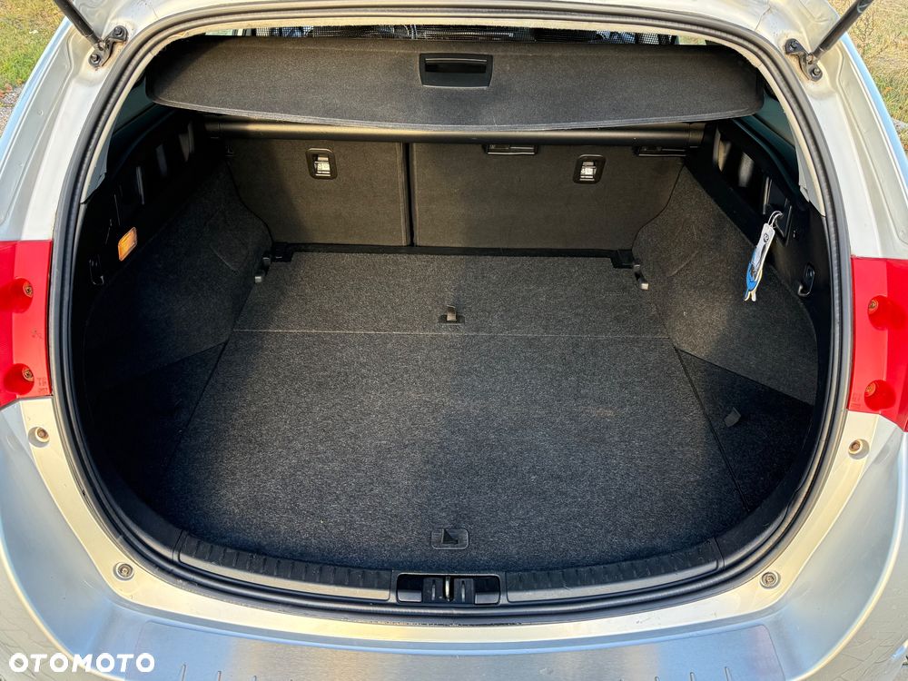 Toyota Auris 1.4 D-4D Premium - 15