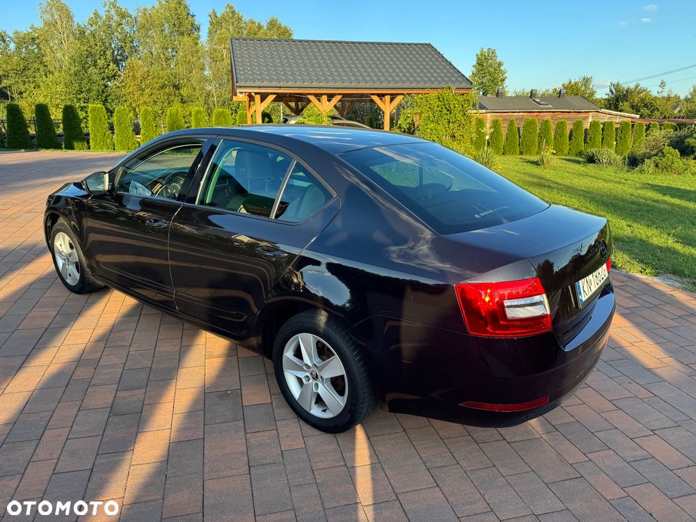 Skoda Octavia 1.6 TDI Business - 6