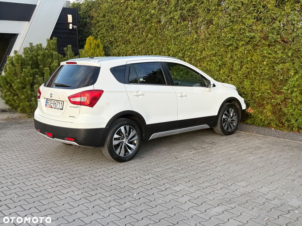 Suzuki SX4 S-Cross - 16