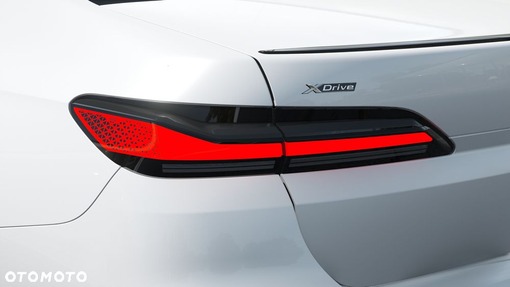 BMW Seria 7 740d xDrive - 9