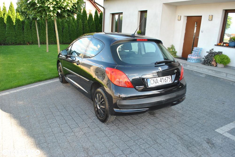 Peugeot 207 1.4 Trendy - 3
