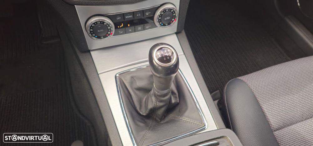 Mercedes-Benz C 220 CDI Avantgarde BlueEfficiency - 11