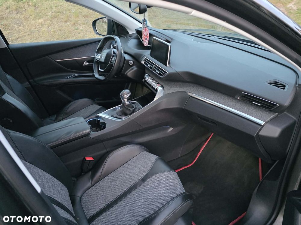 Peugeot 3008 - 10