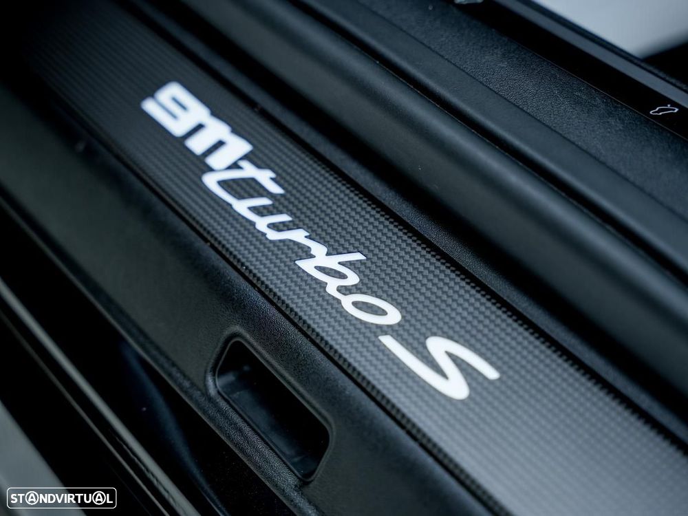 Porsche 911 Turbo S PDK — fotografia 21