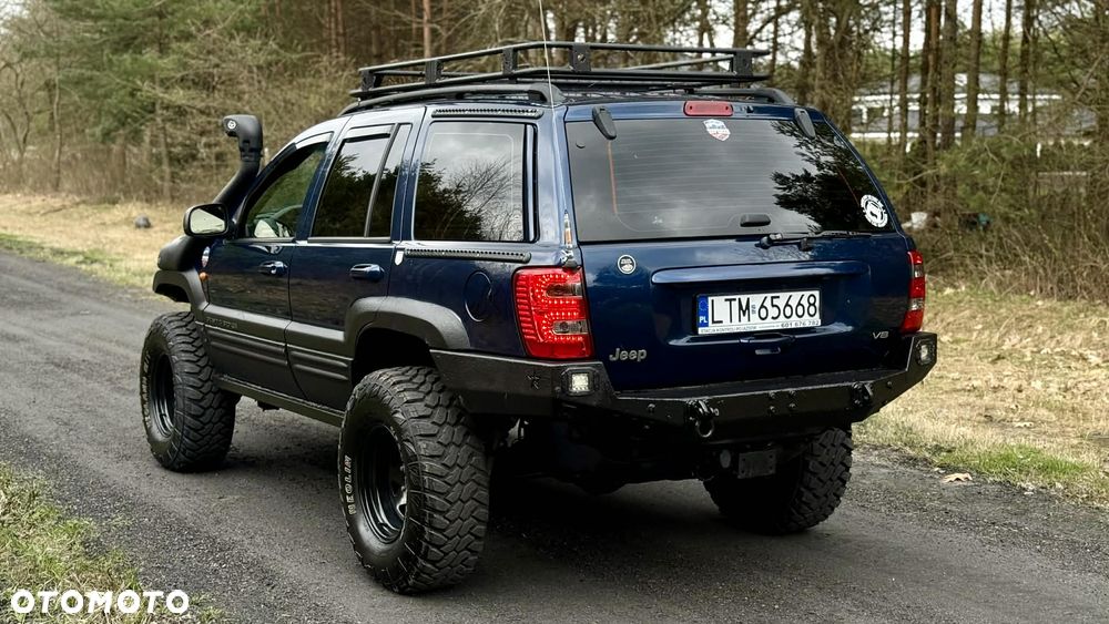 Jeep Grand Cherokee - 13