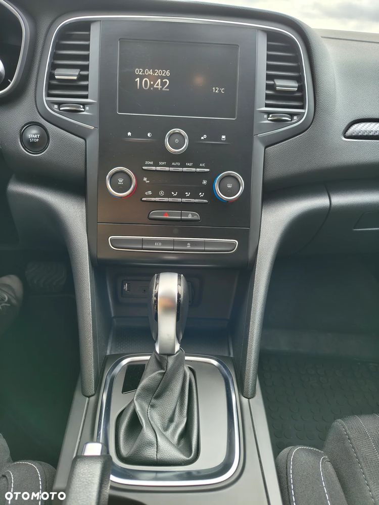 Renault Megane 1.3 TCe FAP Limited EDC - 16