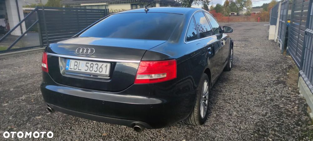 Audi A6 - 4