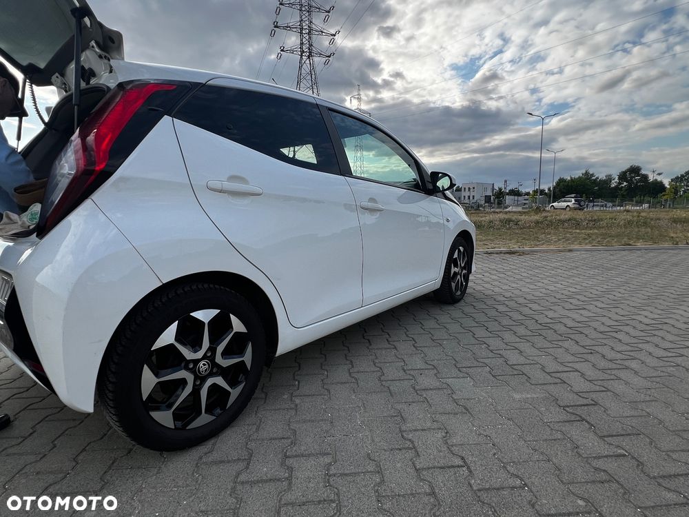 Toyota Aygo 1.0 VVT-i Color Edition - 10