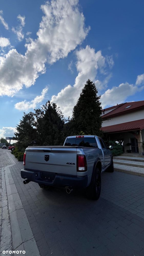 Dodge RAM 5.7 4x4 - 19